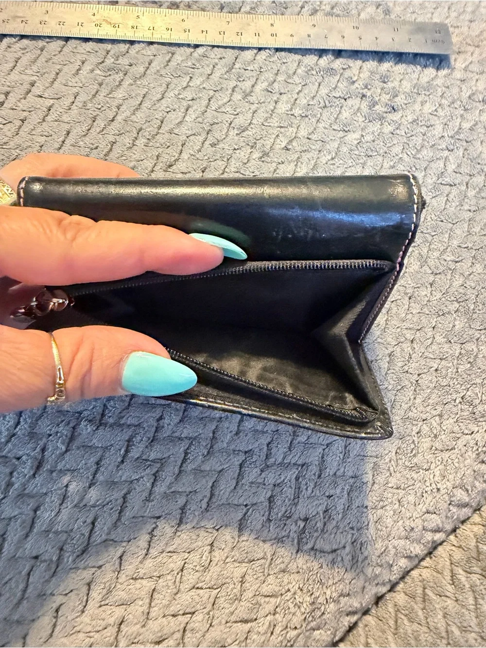 Victorias Secret compact trifold